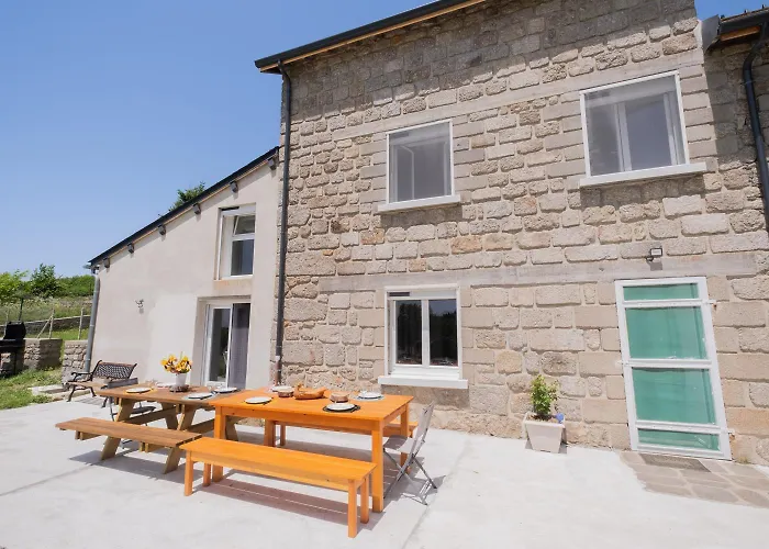 La Maison De Pierrou 11/12 Personnes *